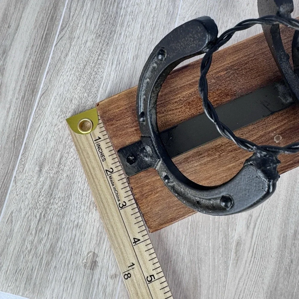 Rustic Horseshoe Candle Holder Cast Iron Wood‎ Base Western Farmhouse Decor